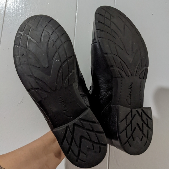 Clarks Women's Boots, Size 7 - Picture 5 of 5